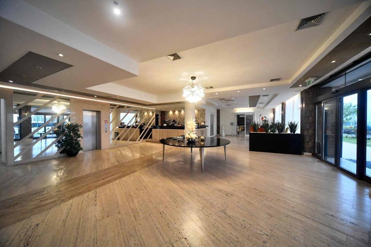Palace Inn Rome Fiano ฟิอาโน โรมาโน ภายนอก รูปภาพ
