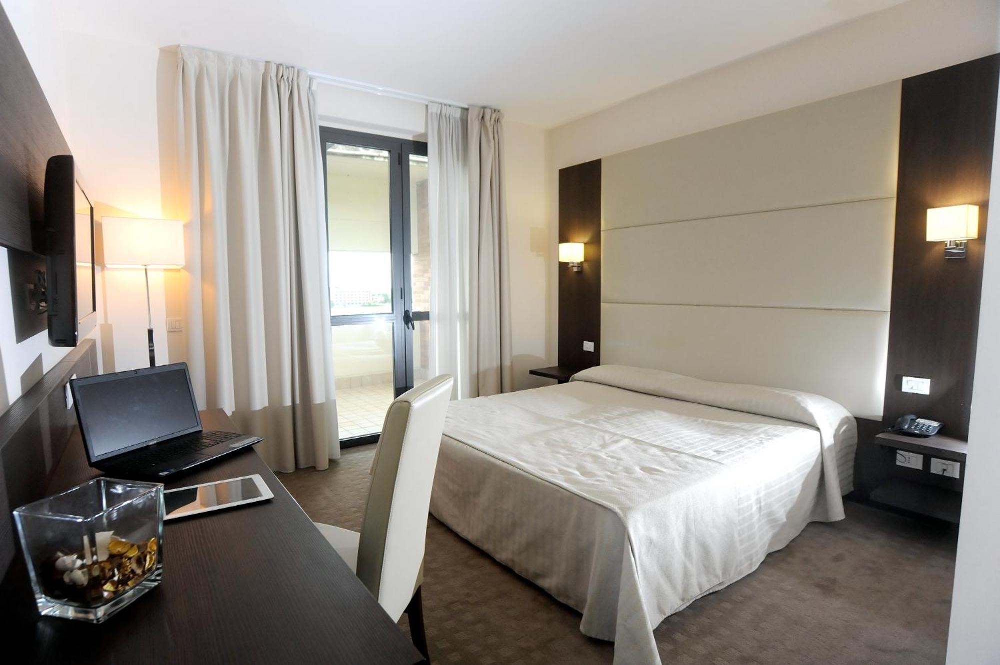Palace Inn Rome Fiano ฟิอาโน โรมาโน ห้อง รูปภาพ